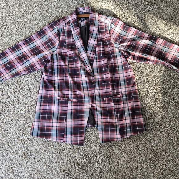 Torrid Plaid Blazer in Pink and Black - Picture 4 of 15